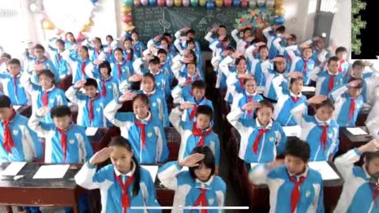 2022年六年级毕业典礼之二（The Class of 2022’s Graduation Ceremony II)